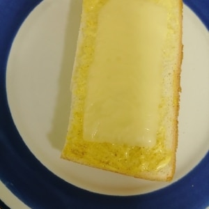カレーマヨチーズトースト